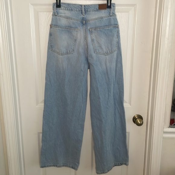 BDG Urban Outfitters High & Wide Jeans - Picture 6 of 6